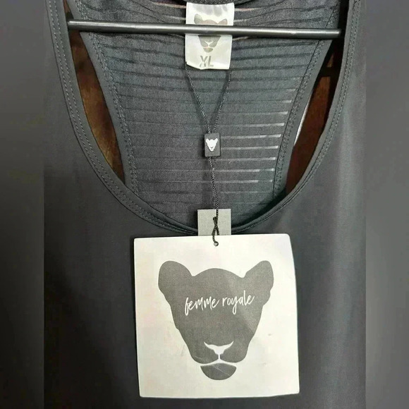 NWT Femme Royale Black tank top athletic wear workout running Women’s Size XL - Picture 3 of 10